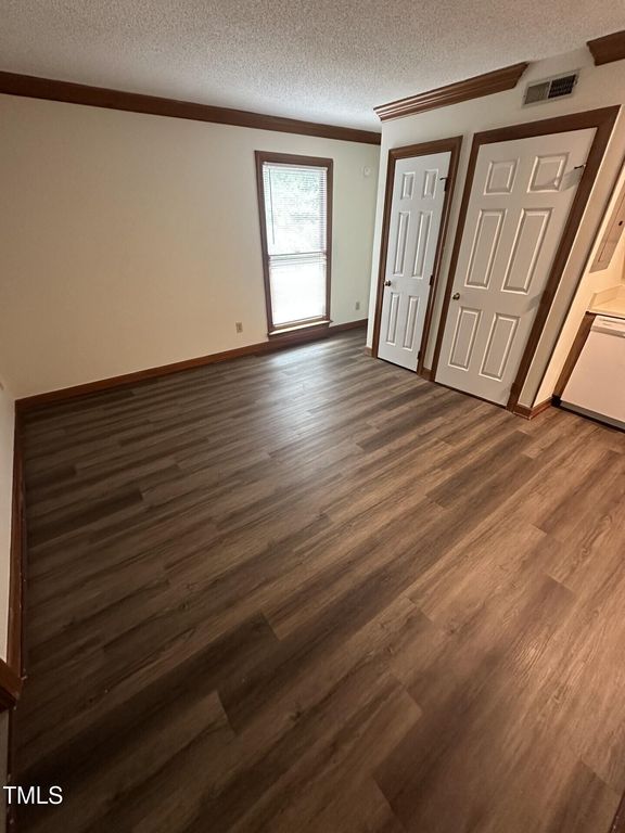 3512 Ivy Commons Drive 301, Raleigh, NC 27606