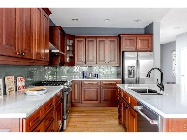 1370 Armstrong Dr, Longmont, CO 80504