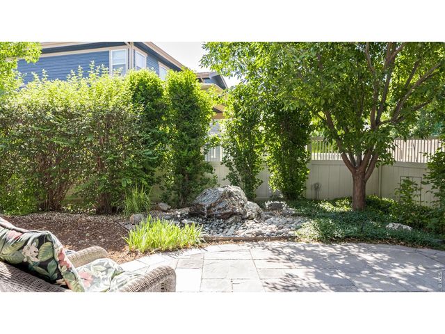 1370 Armstrong Dr, Longmont, CO 80504