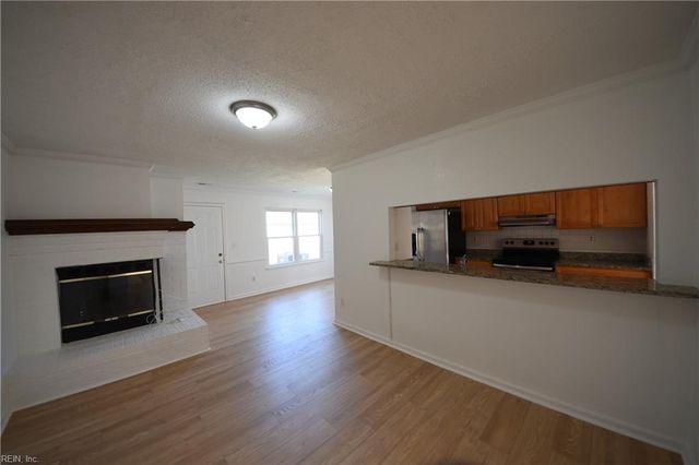 701 Nottaway DR, Chesapeake, VA 23320