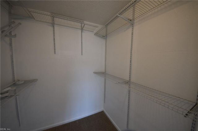 701 Nottaway DR, Chesapeake, VA 23320