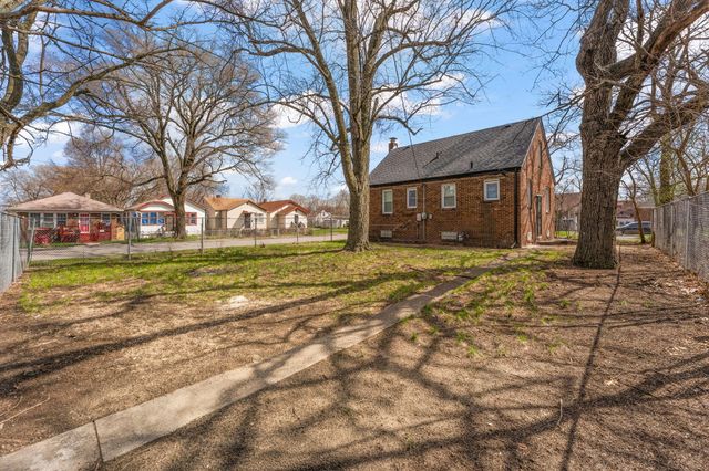 700 Ralston Street, Gary, IN 46406