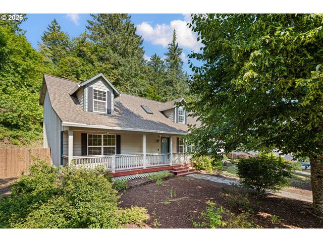 620 S 67TH St, Springfield, OR 97478