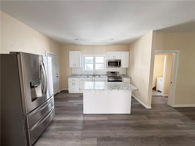 944 North Irving Avenue, Scranton City, PA 18510