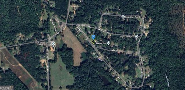 60 Lake Circle, Newnan, GA 30263