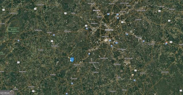 60 Lake Circle, Newnan, GA 30263