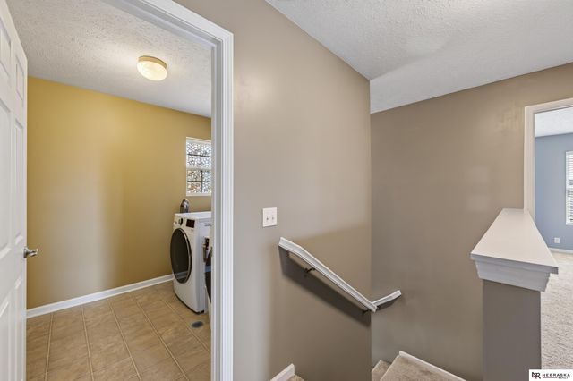 10605 Hillcrest Drive, La Vista, NE 68128