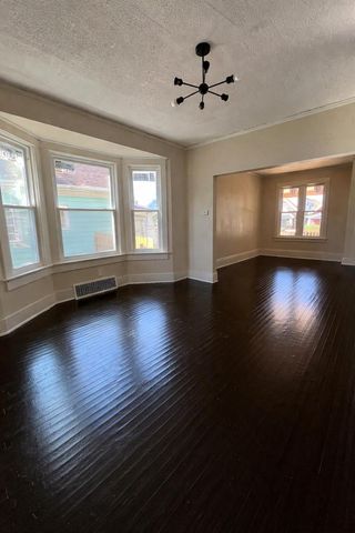 3932 N 23rd STREET, Milwaukee, WI 53206