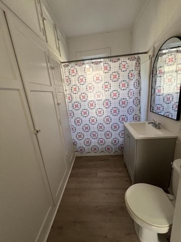 3932 N 23rd STREET, Milwaukee, WI 53206