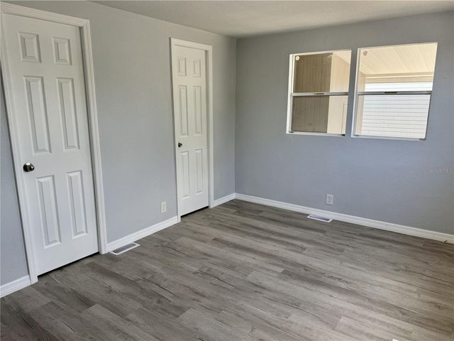 460 MOUNT OAK AVENUE NE 745, St Petersburg, FL 33702