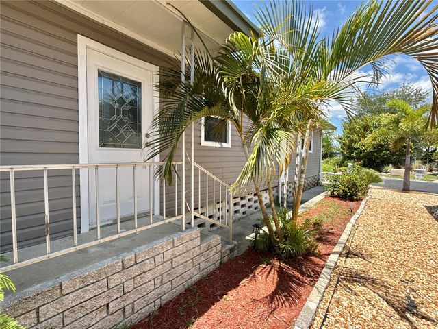 460 MOUNT OAK AVENUE NE 745, St Petersburg, FL 33702