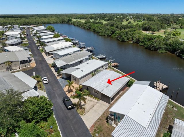 460 MOUNT OAK AVENUE NE 745, St Petersburg, FL 33702