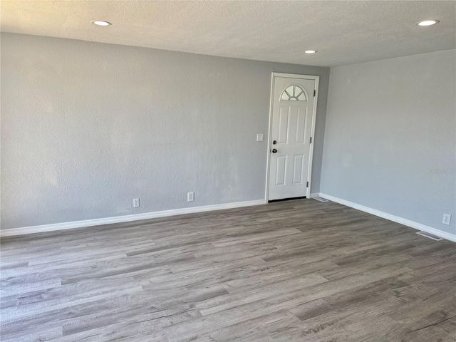 460 MOUNT OAK AVENUE NE 745, St Petersburg, FL 33702