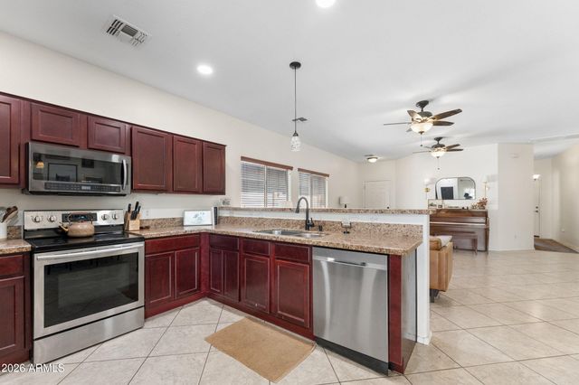 1404 W SANTA GERTRUDIS Trail, San Tan Valley, AZ 85143