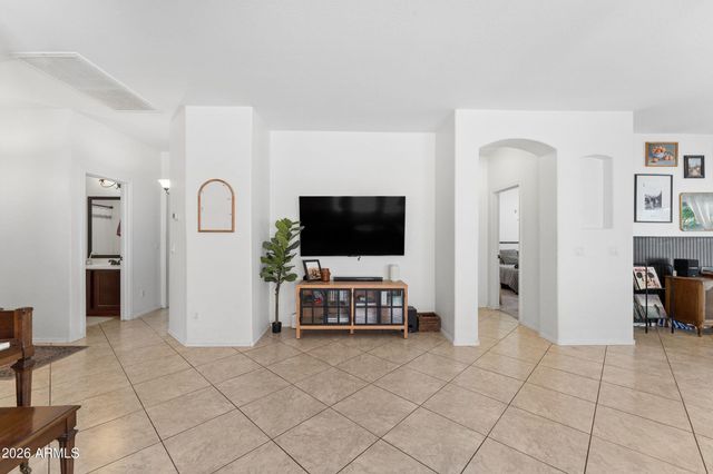 1404 W SANTA GERTRUDIS Trail, San Tan Valley, AZ 85143