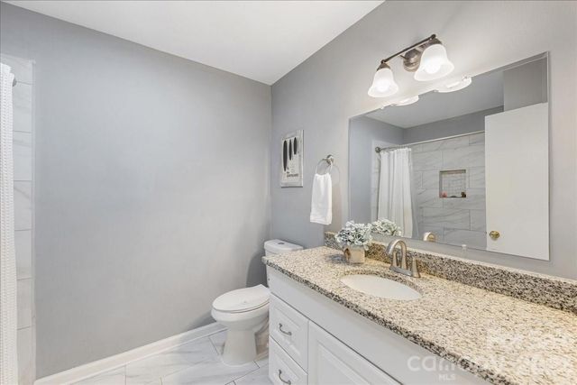4914 Glenbrier Drive, Charlotte, NC 28212