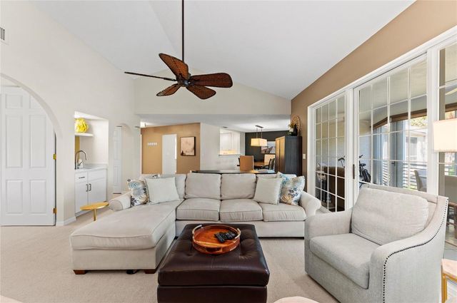 6101 34TH STREET W 3D, Bradenton, FL 34210