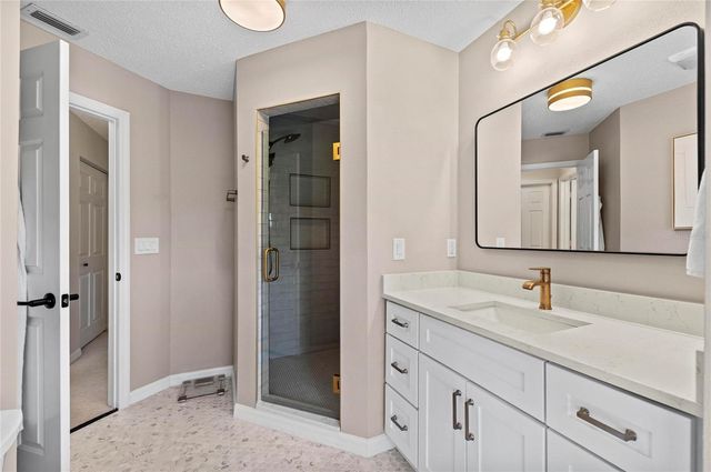 6101 34TH STREET W 3D, Bradenton, FL 34210