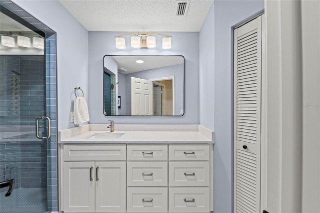 6101 34TH STREET W 3D, Bradenton, FL 34210