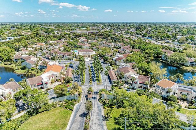 6101 34TH STREET W 3D, Bradenton, FL 34210