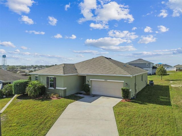 2305 GLADIOLUS LANE, Mascotte, FL 34753