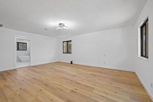 19501 Chaffee Circle, Groveland, CA 95321