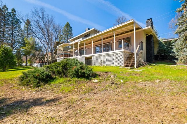 19501 Chaffee Circle, Groveland, CA 95321