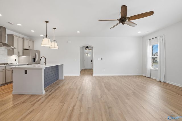 100 Vedra Circle, Meridianville, AL 35759