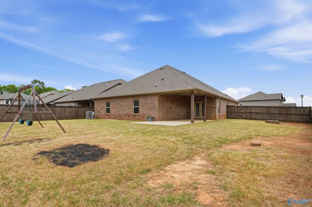 100 Vedra Circle, Meridianville, AL 35759