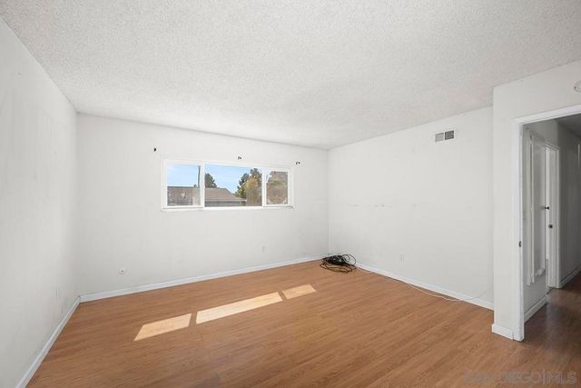 4207 Pavlov Avenue, San Diego, CA 92122