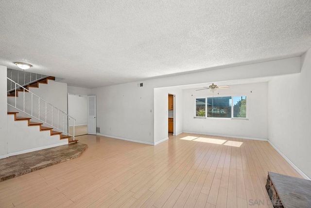 4207 Pavlov Avenue, San Diego, CA 92122