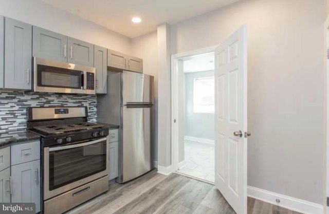 2012 NEWCOMB ST, Philadelphia, PA 19140