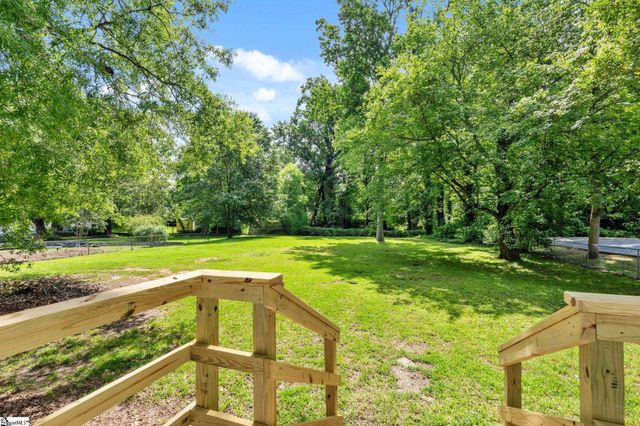 3104 Edwards Road, Taylors, SC 29687