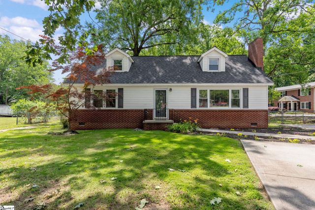 3104 Edwards Road, Taylors, SC 29687
