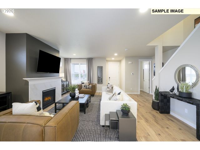 1225 S 32nd Ave, Cornelius, OR 97113