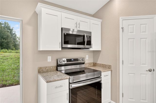 19802 SW MARINE BOULEVARD, Dunnellon, FL 34431