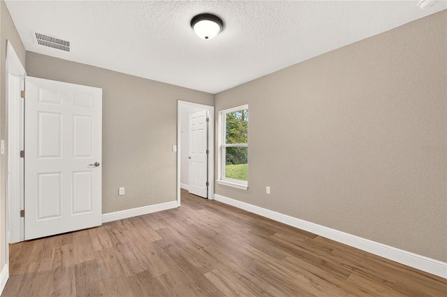 19802 SW MARINE BOULEVARD, Dunnellon, FL 34431