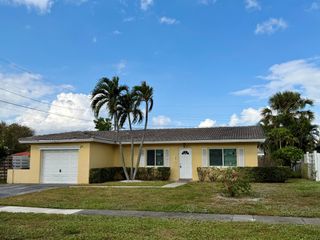 3 Forest Hills Lane, Boca Raton, FL 33431