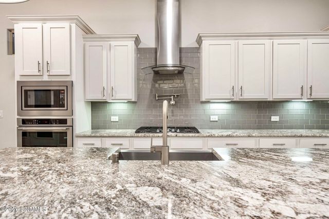 4218 Sugar Creek Lane, Las Cruces, NM 88011