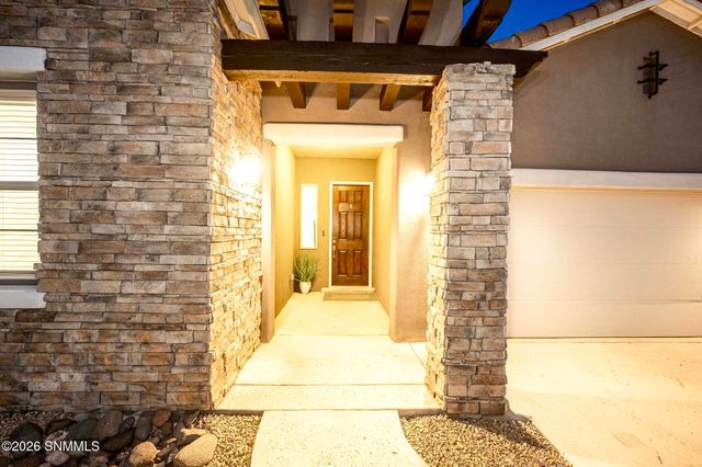 4218 Sugar Creek Lane, Las Cruces, NM 88011