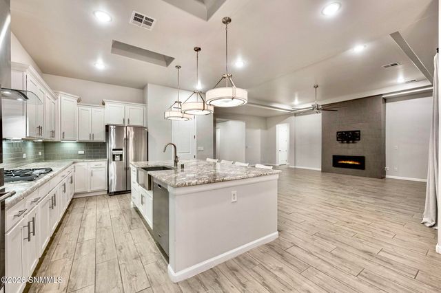 4218 Sugar Creek Lane, Las Cruces, NM 88011