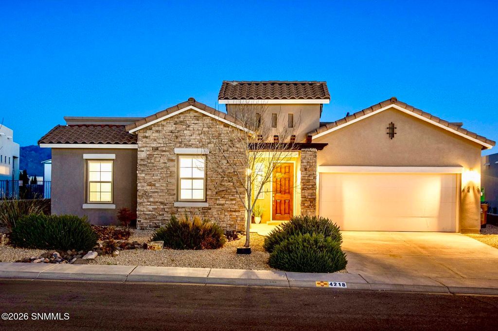 4218 Sugar Creek Lane, Las Cruces, NM 88011