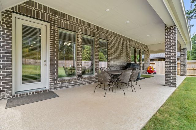 228 W Netleaf Court, Montgomery, TX 77316