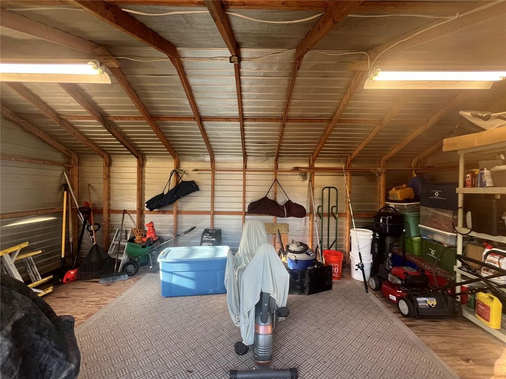 Image 12 of property listing at 202 E 127TH AVENUE, Tampa, FL 33612