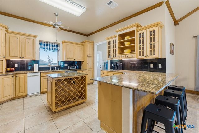 3427 W Amity Road, Salado, TX 76571