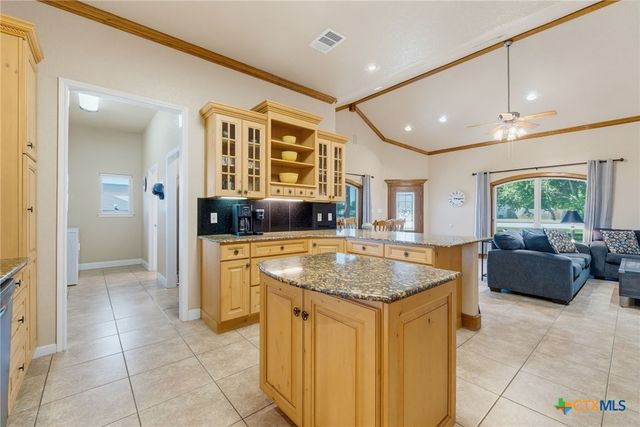 3427 W Amity Road, Salado, TX 76571