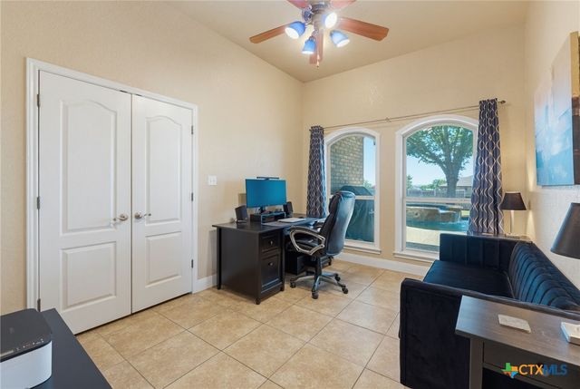 3427 W Amity Road, Salado, TX 76571