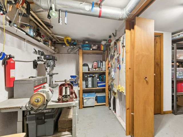 3232 N Nottingham Avenue, Chicago, IL 60634