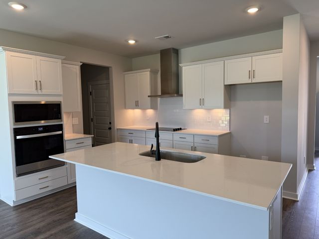4308 Scarlet Ct, Columbia, TN 38401