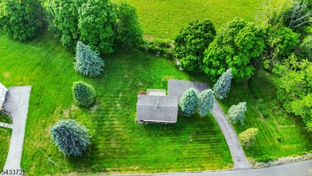 103 Mountain Rd, Hardyston Twp., NJ 07419